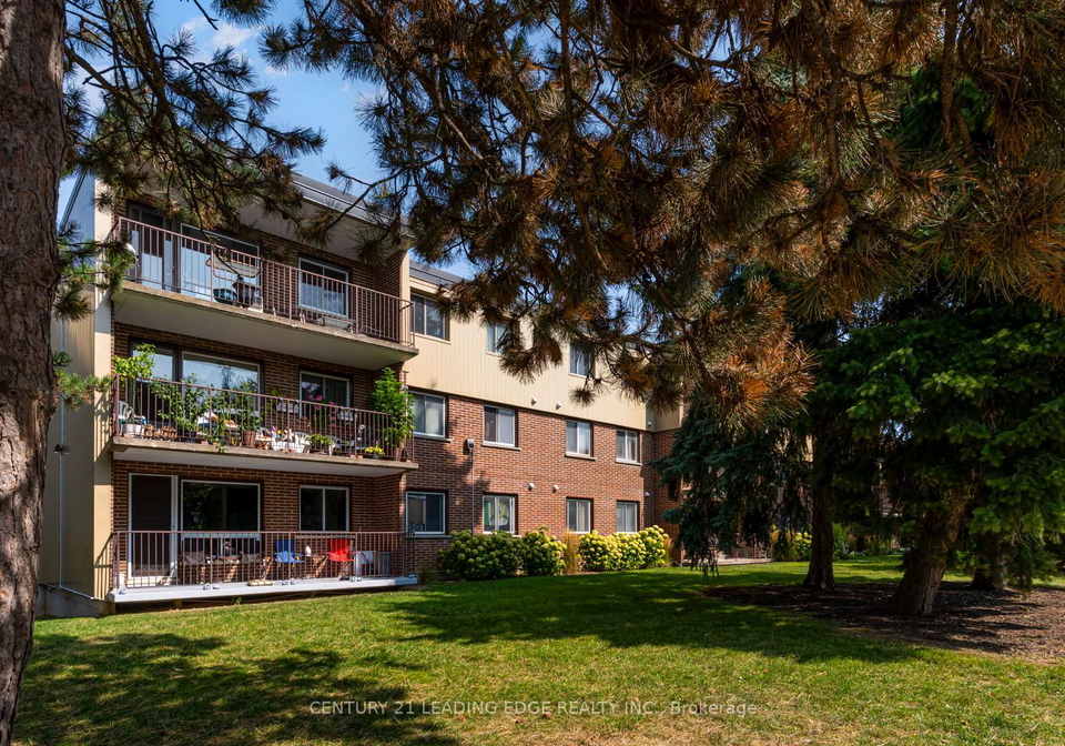 30-avalon-place-kitchener-ontario-x13585474