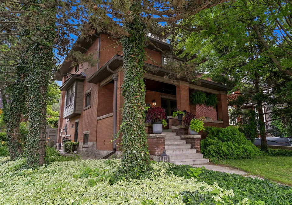 61-mountain-avenue-hamilton-ontario-x13585546
