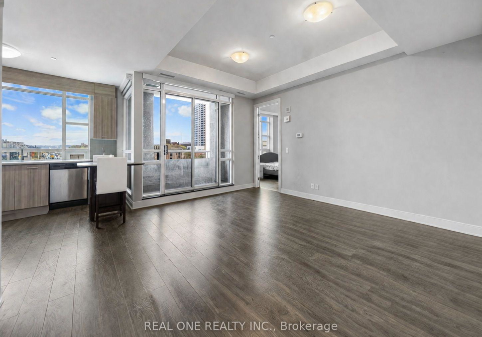 150-main-street-w-hamilton-ontario-x13585648