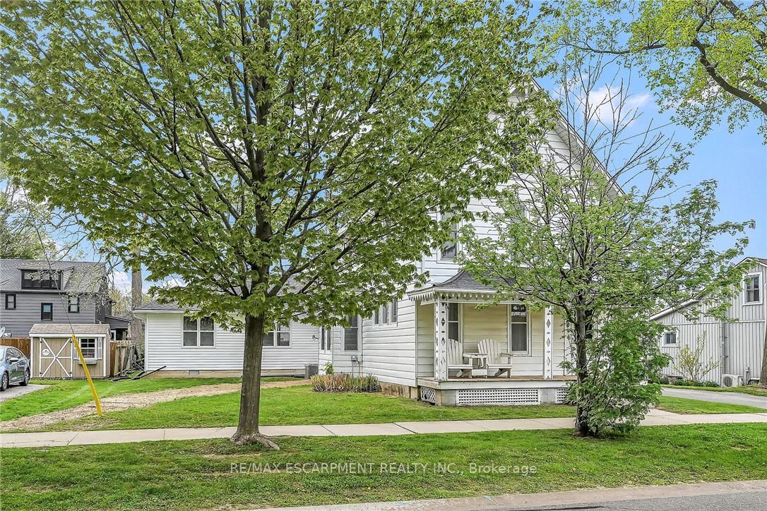 7-greenock-street-e-norfolk-ontario-x13585658