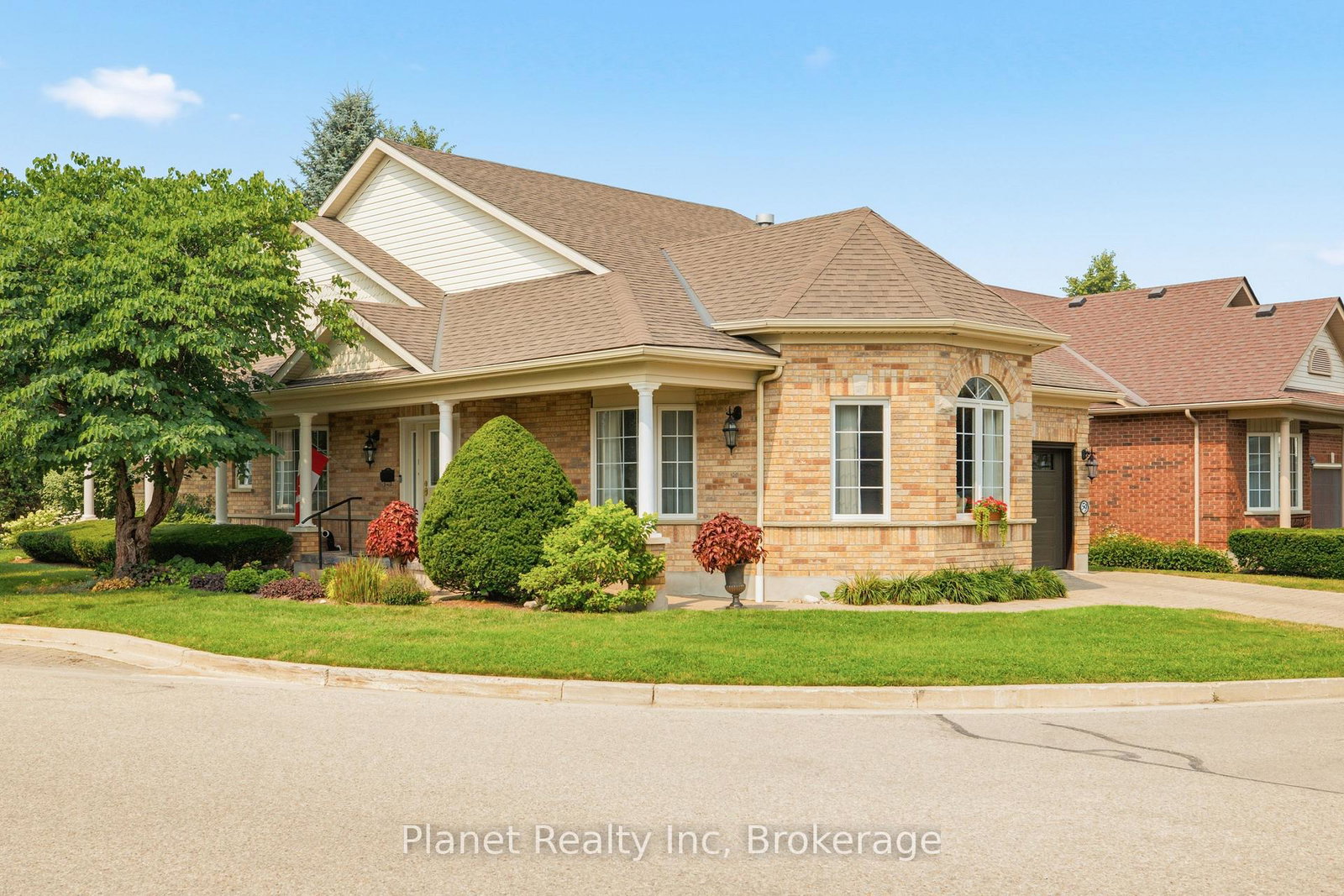 59-honeysuckle-drive-guelph-ontario-x13585716