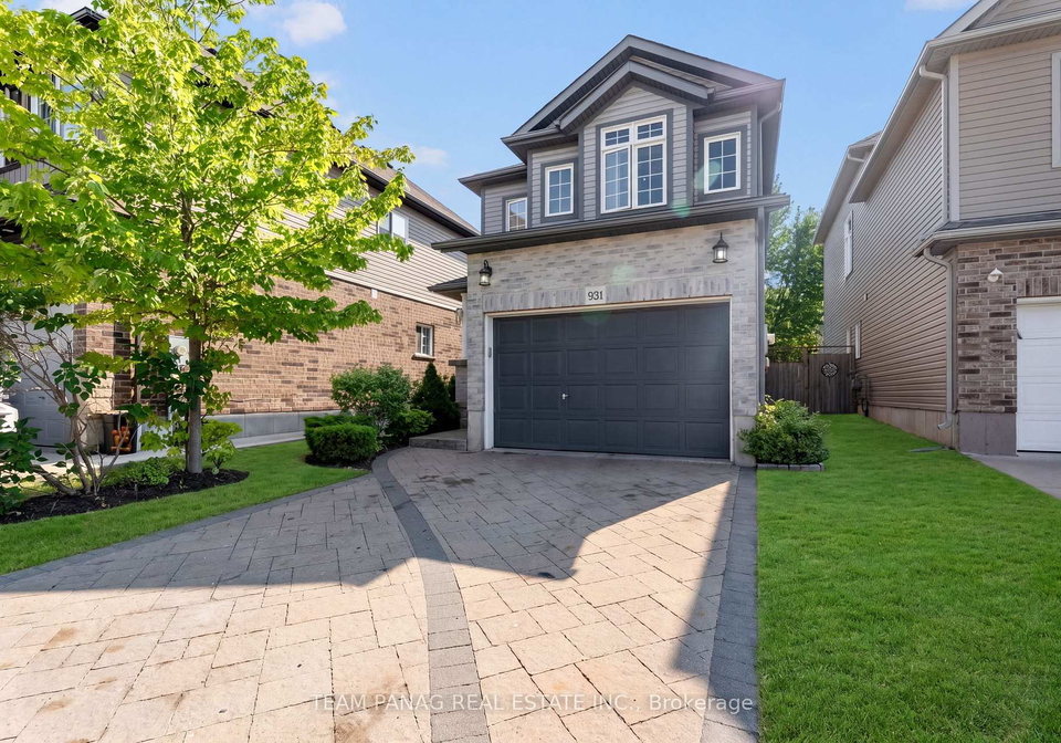 931-bianca-court-kitchener-ontario-x13585730