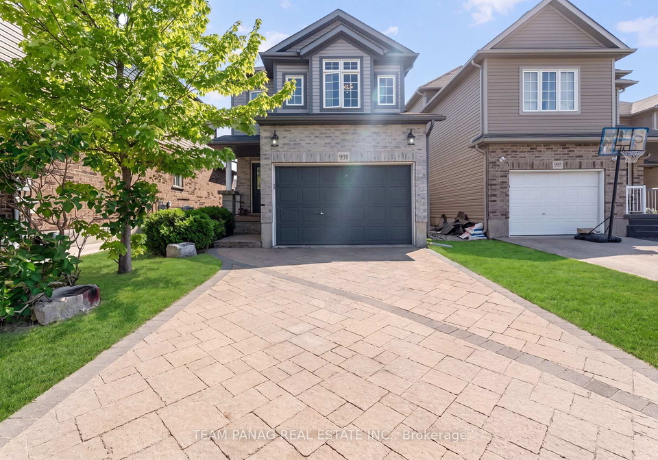 931-bianca-court-kitchener-ontario-x13585730