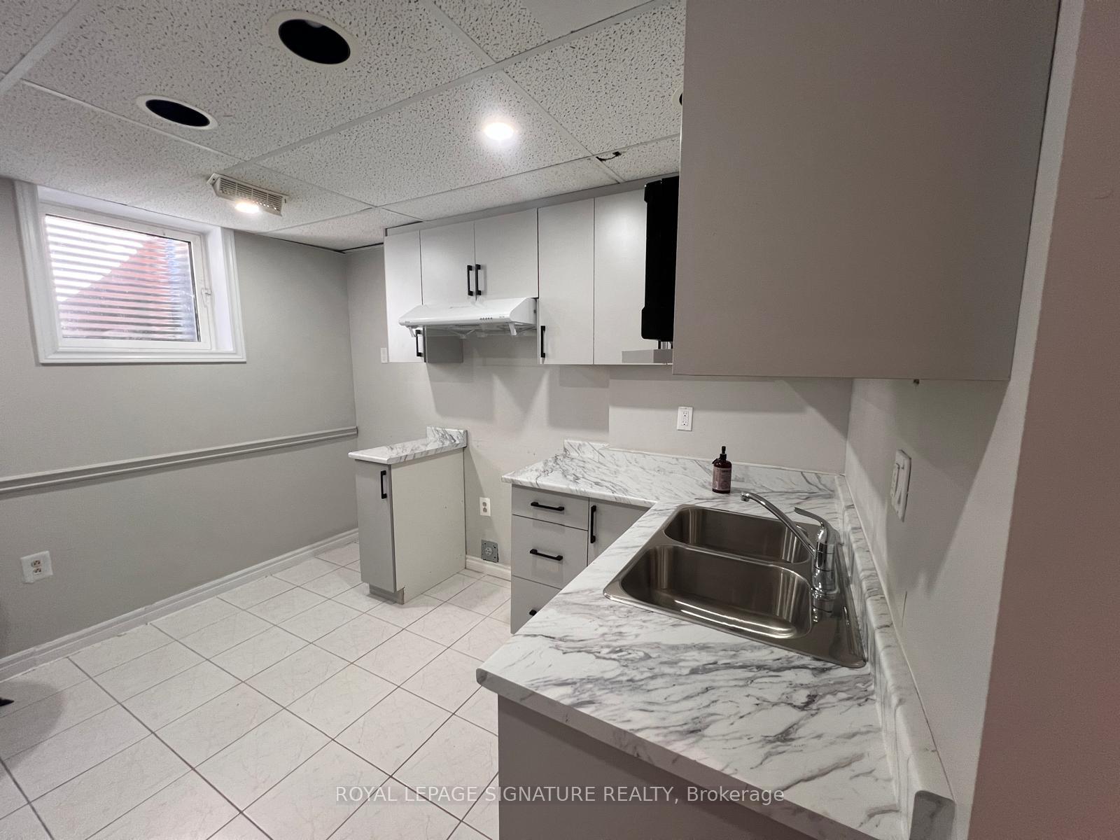 23-princess-boulevard-grimsby-ontario-x13585780