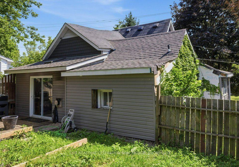 11-parks-street-greater-napanee-ontario-x13585862