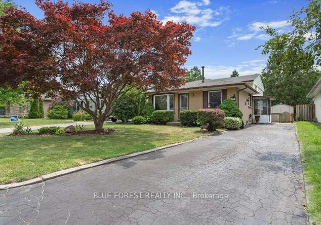 27-villeneuve-crescent-london-east-ontario-x13585882