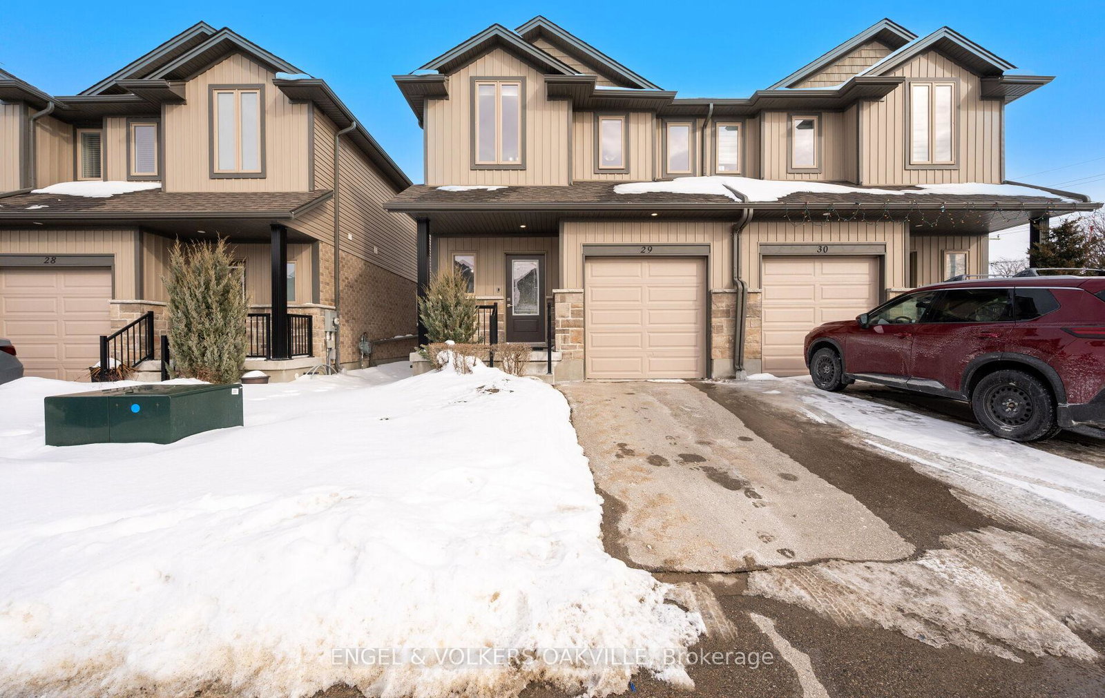 1023-devonshire-avenue-woodstock-ontario-x13585912