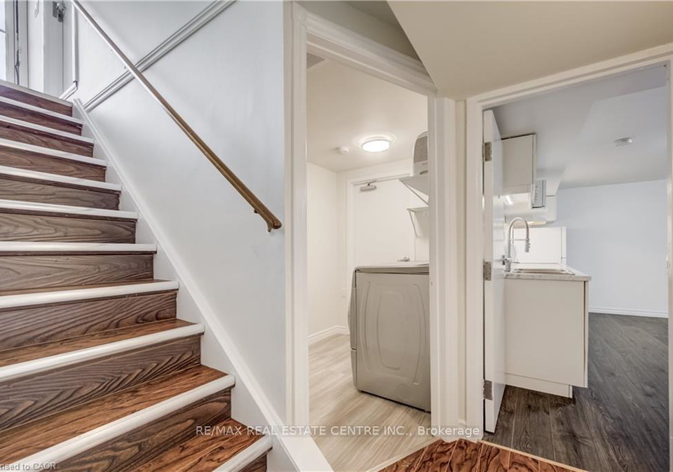 297-country-hill-drive-kitchener-ontario-x13585992
