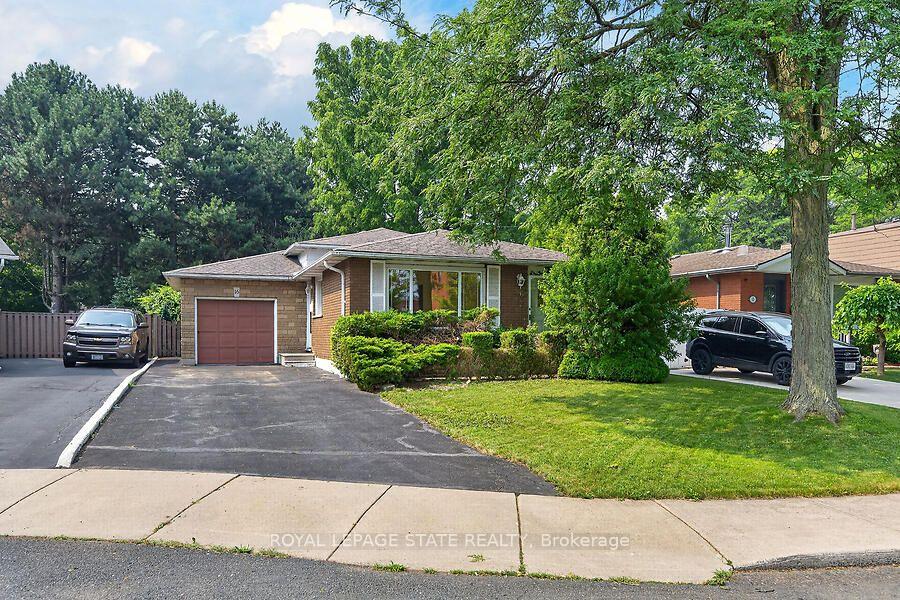 16-sunshine-court-hamilton-ontario-x13586058