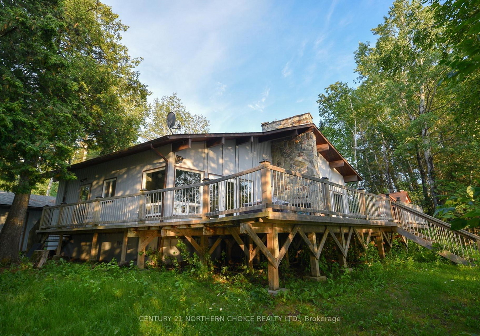 75-black-bear-road-kenora-remote-area-ontario-x13586084