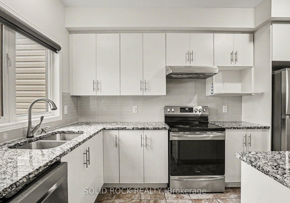 639-via-campanale-avenue-ottawa-ontario-x13586198