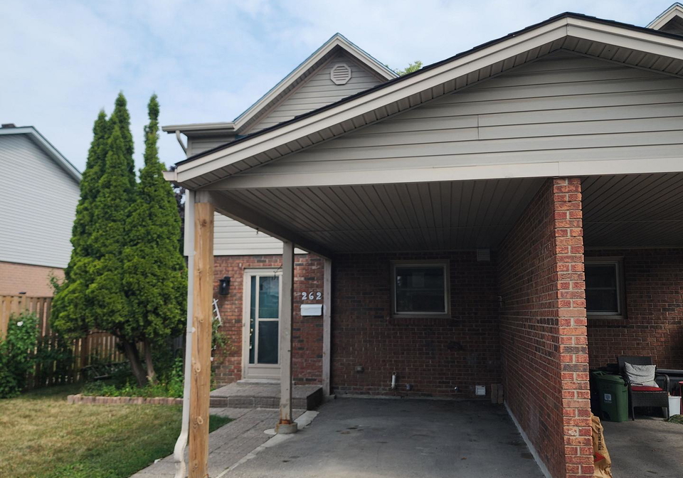 1330-jalna-boulevard-london-south-ontario-x13586212