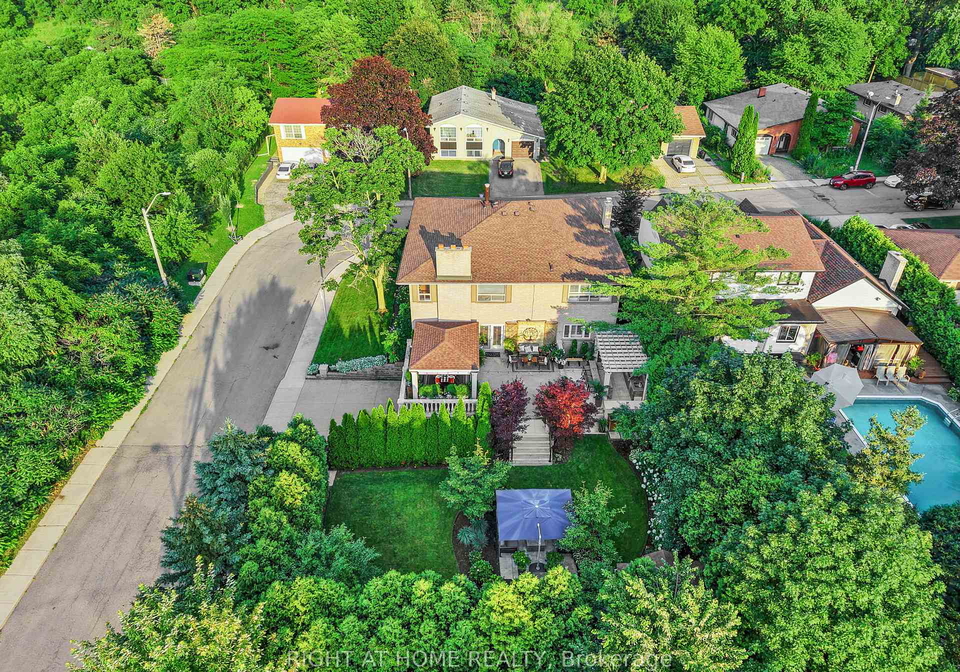 14-delbrook-court-hamilton-ontario-x13586266