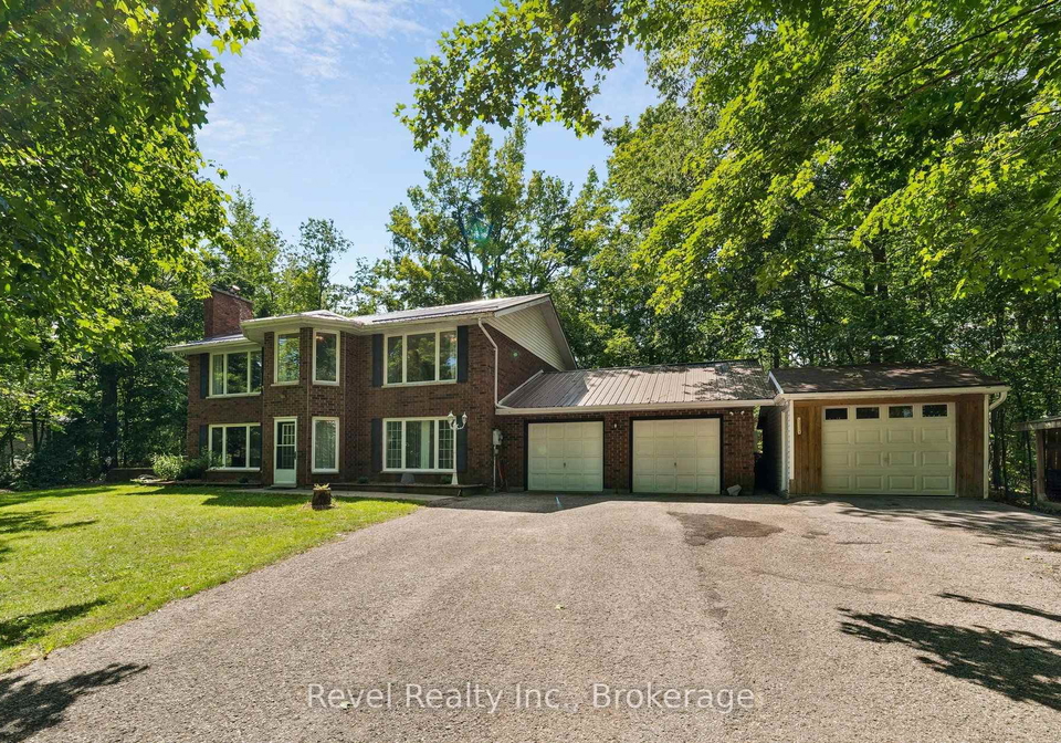 18-bessie-avenue-s-kawartha-lakes-ontario-x13586388