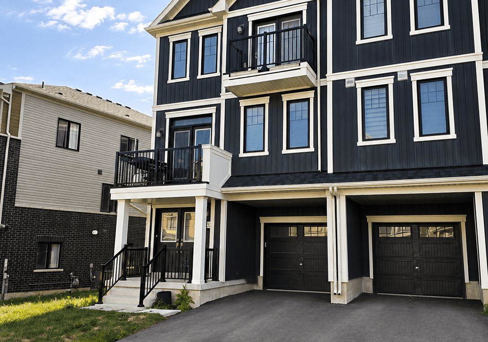 52-norwich-crescent-haldimand-ontario-x13586578