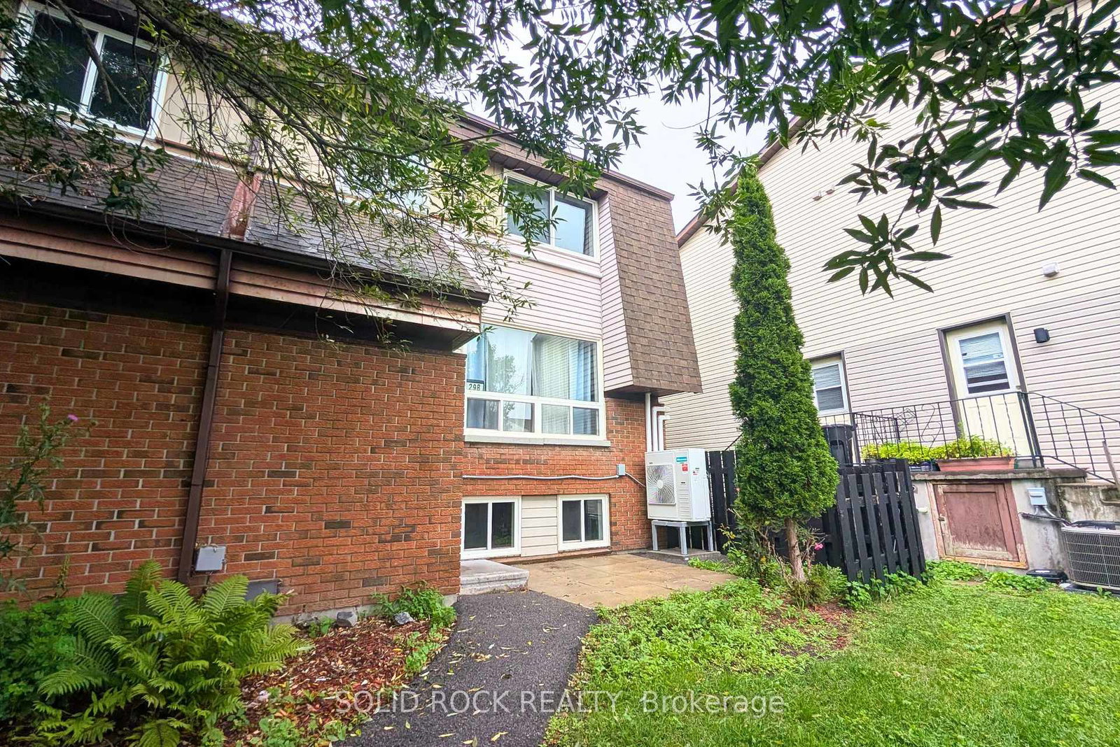 29-woodvale-green-drive-ottawa-ontario-x13586712