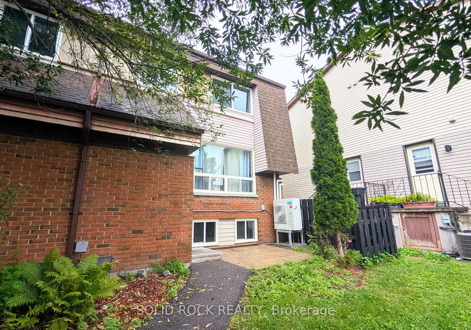 29-woodvale-green-drive-ottawa-ontario-x13586712