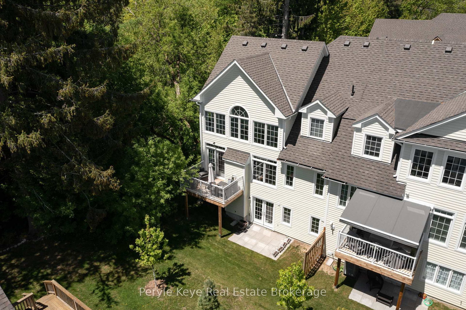 16-leeds-court-bracebridge-ontario-x13586926