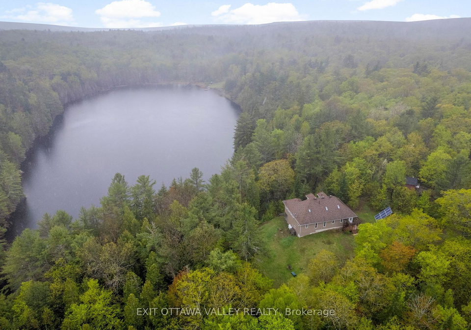 28084-highway-41-greater-madawaska-ontario-x13586938