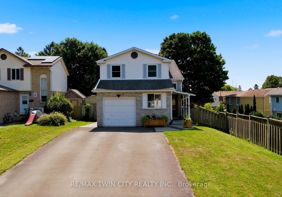 7-glendan-court-cambridge-ontario-x13587352