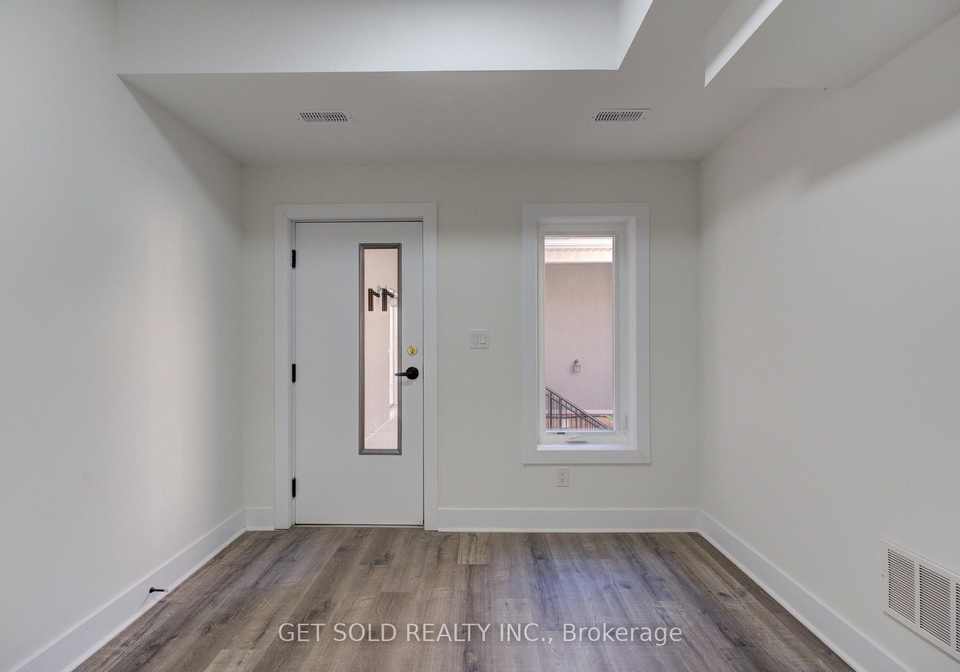 6701-thorold-stone-road-niagara-falls-ontario-x13587460