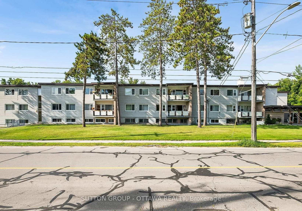 5-rogers-road-perth-ontario-x13587614
