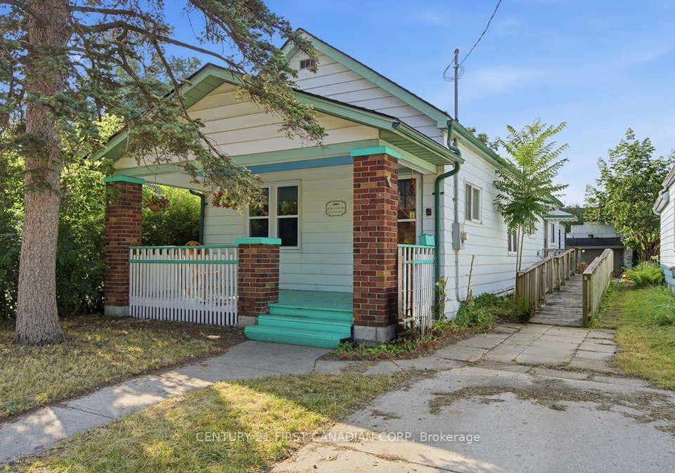 555-grey-street-london-east-ontario-x13587620