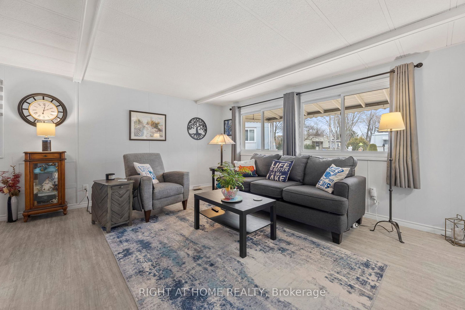 264-highland-springs-south-huron-ontario-x13587890