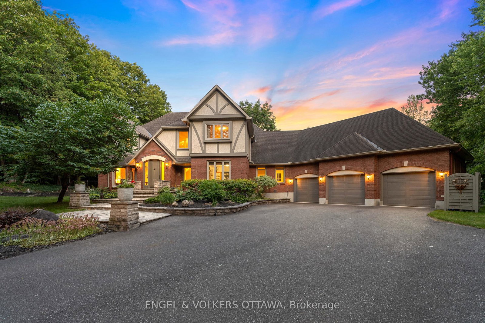5596-scobie-crescent-ottawa-ontario-x13587962