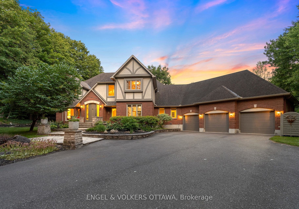 5596-scobie-crescent-ottawa-ontario-x13587962