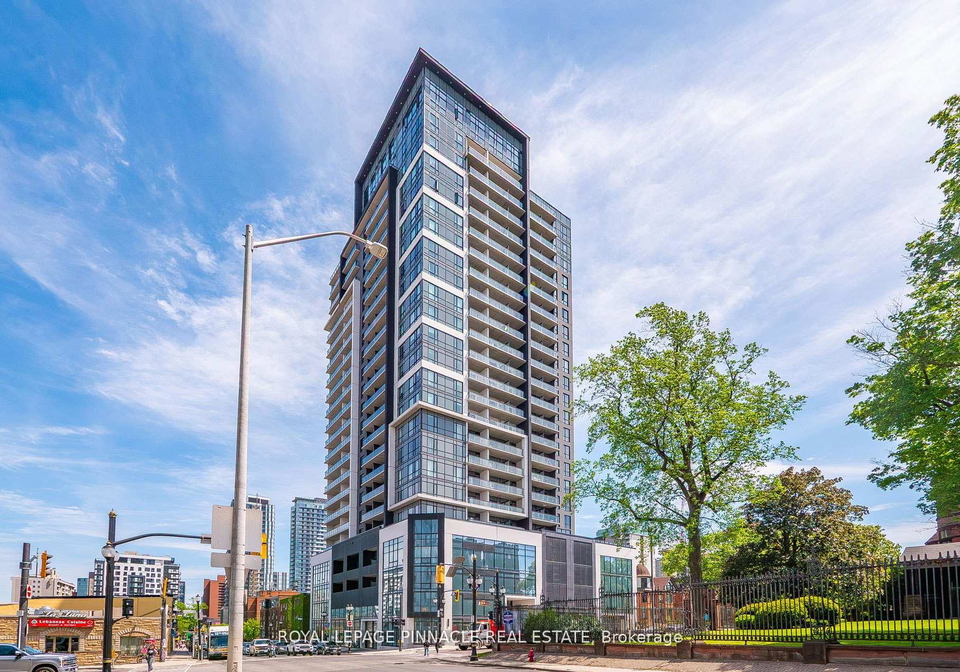 15-queen-street-s-hamilton-ontario-x13588052