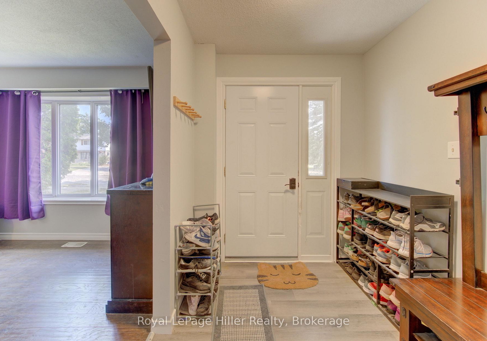61-babb-crescent-stratford-ontario-x13588098