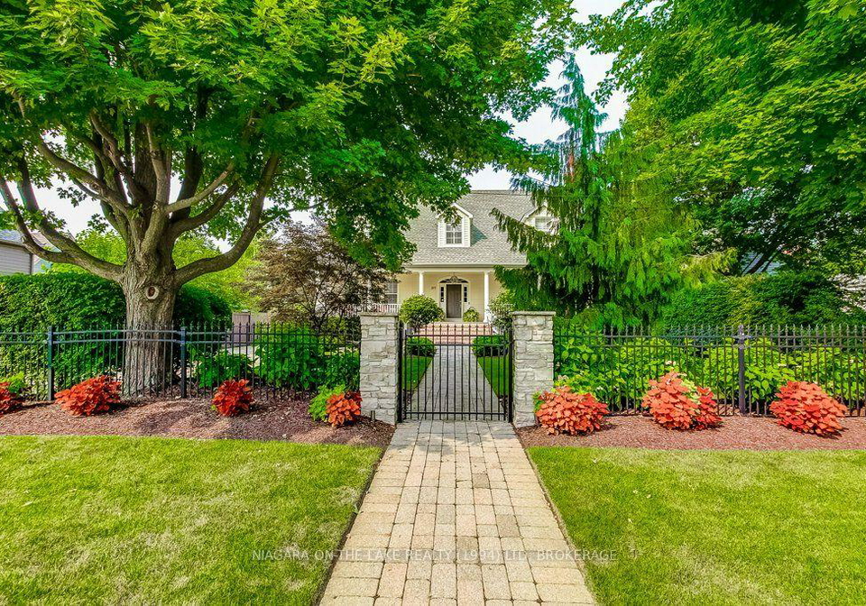 377-johnson-street-niagara-on-the-lake-ontario-x13588150