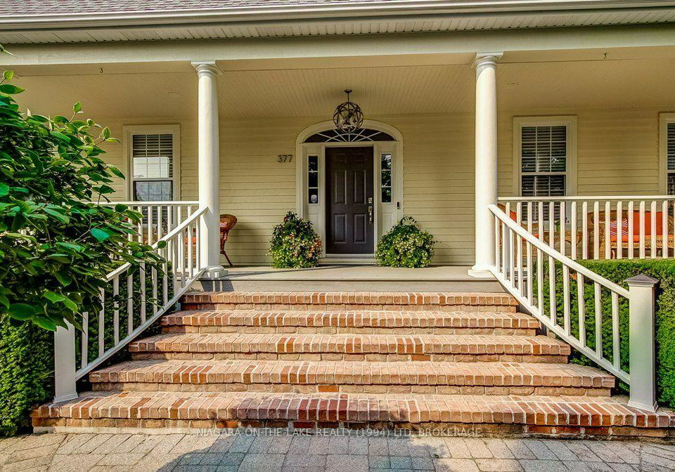 377-johnson-street-niagara-on-the-lake-ontario-x13588150