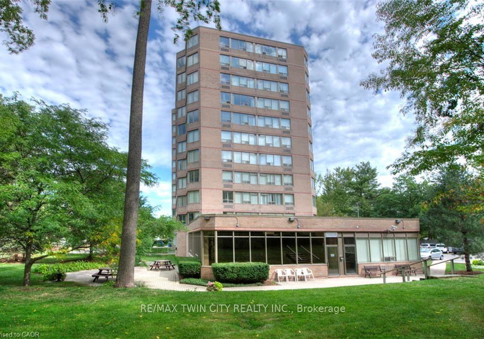 3227-king-street-e-kitchener-ontario-x13588198