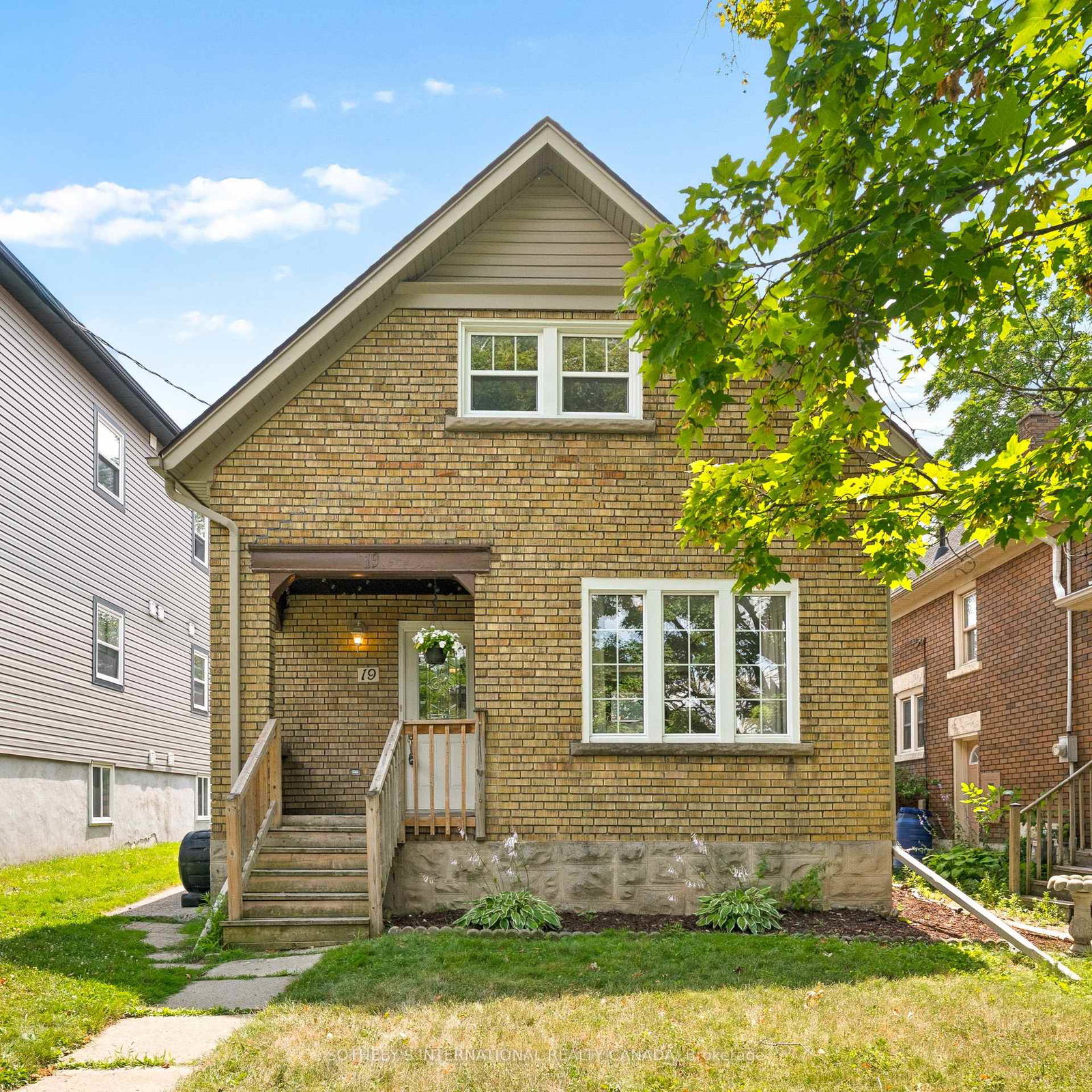 19-mary-street-kitchener-ontario-x13588276