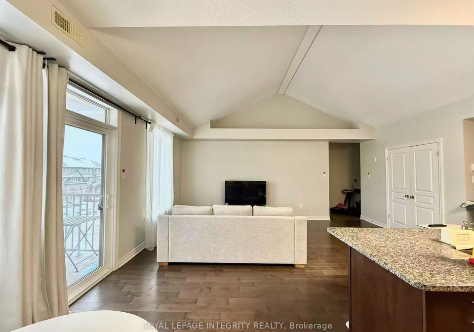 22-tadley-private-ottawa-ontario-x13588354