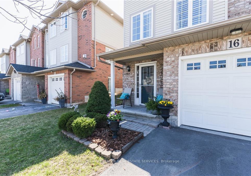 7-southside-place-hamilton-ontario-x13588584
