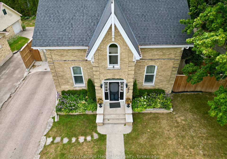 425-william-street-south-huron-ontario-x13588592