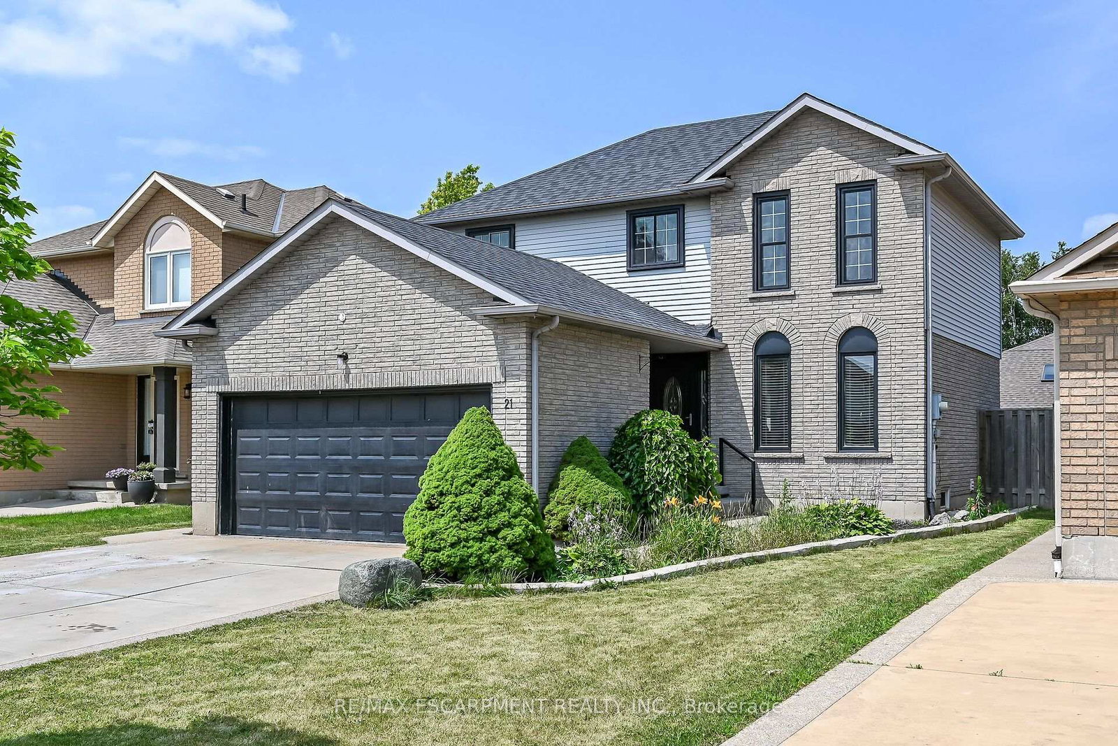 21-springgarden-crescent-hamilton-ontario-x13588782