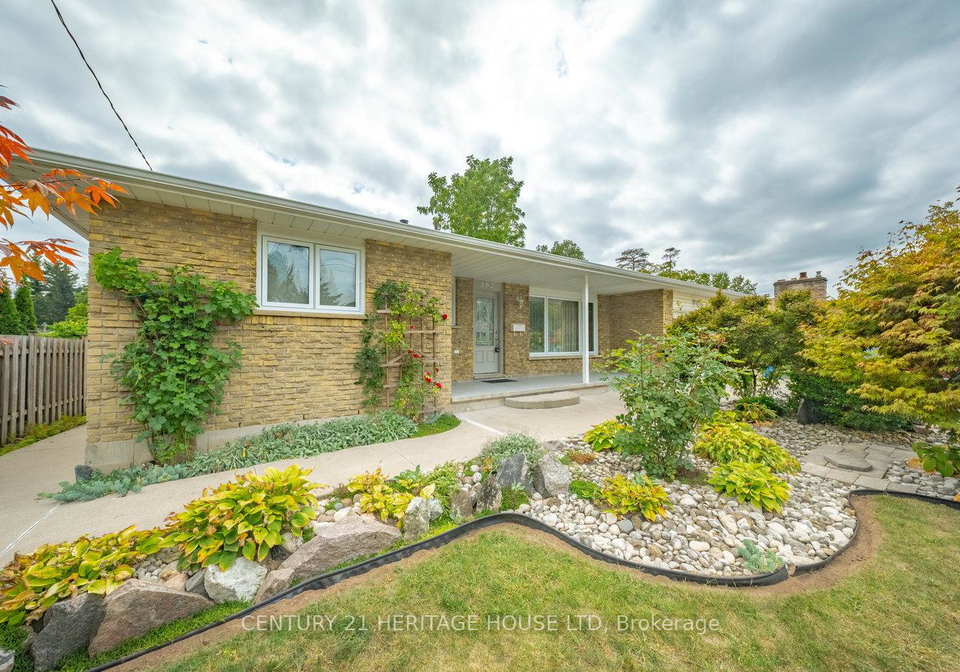 162-victoria-street-norfolk-ontario-x13588854
