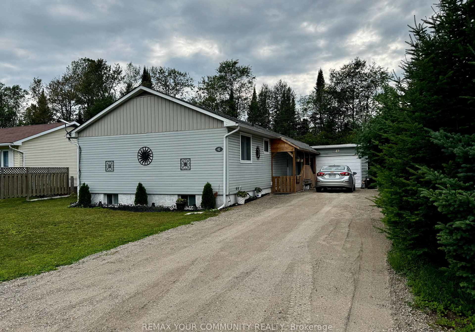 42-sprucedale-street-highlands-east-ontario-x13588858