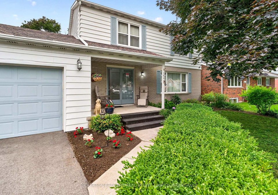 160-elmwood-drive-gananoque-ontario-x13589058