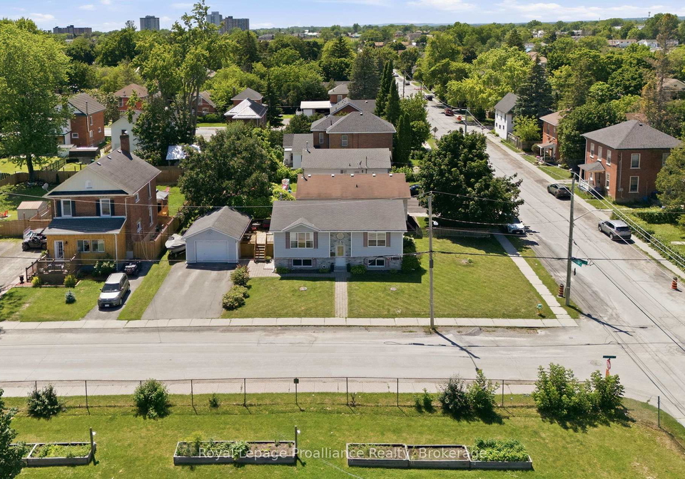 50-octavia-street-belleville-ontario-x13589142
