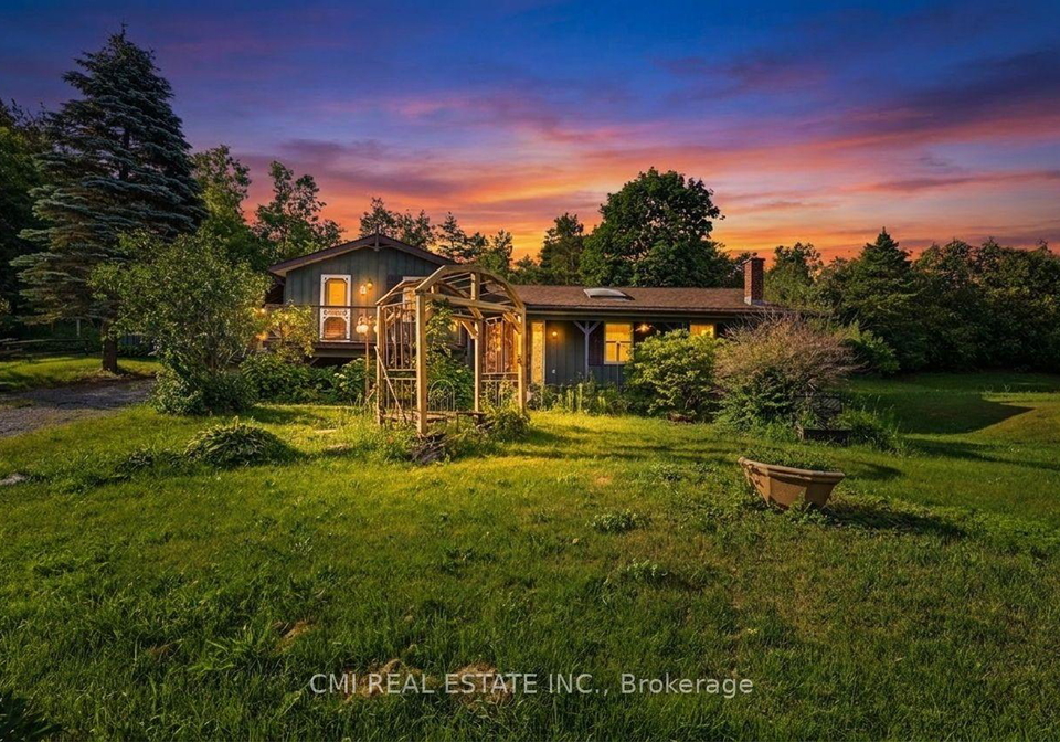 8-jakeman-street-kawartha-lakes-ontario-x13589322