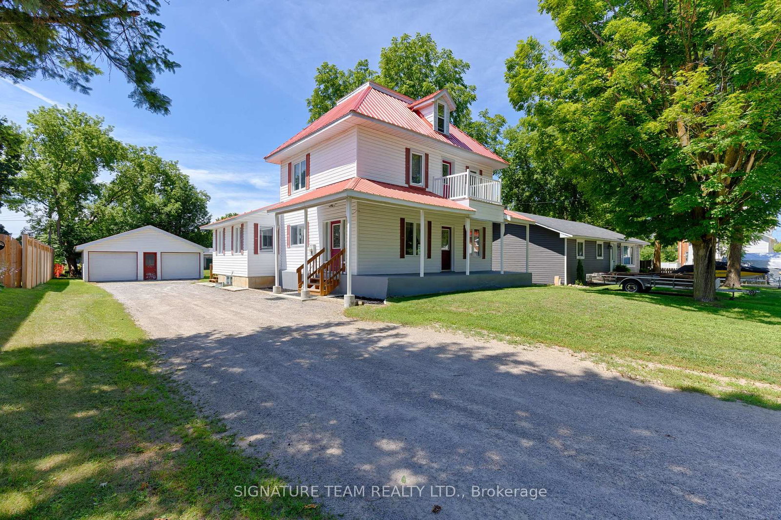 21-elliott-street-whitewater-region-ontario-x13589394