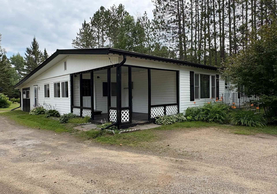 25217-highway-60-south-algonquin-ontario-x13589676