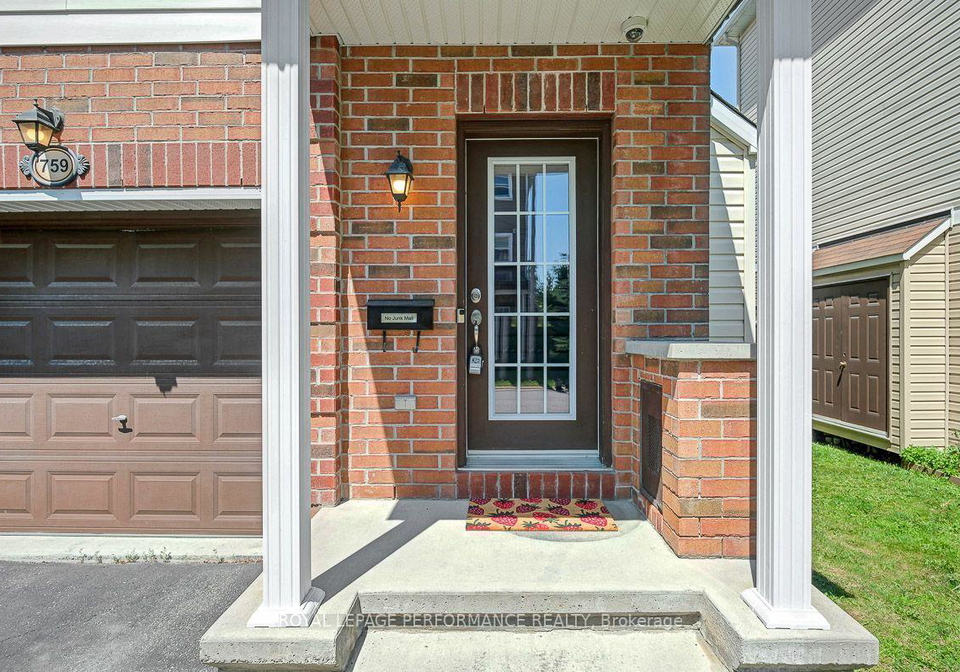 759-sanibel-private-ottawa-ontario-x13590164
