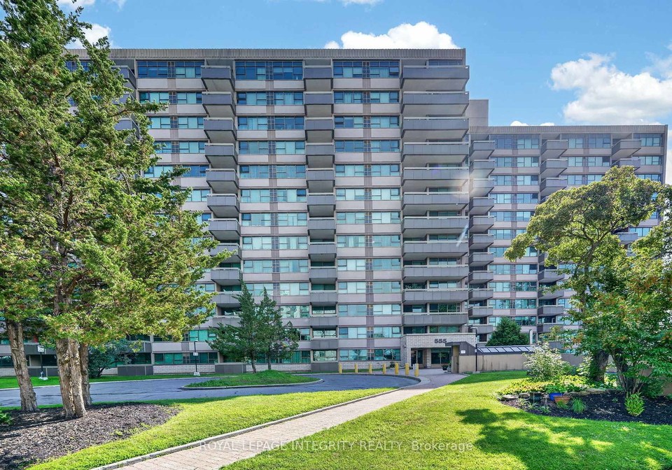 555-brittany-drive-ottawa-ontario-x13590238