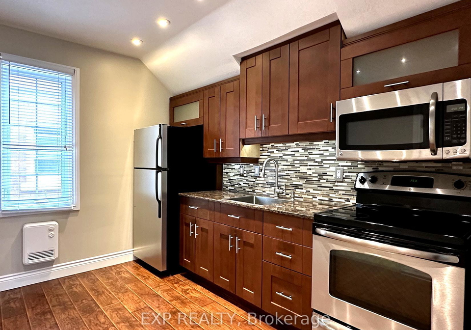 20-cameron-street-n-kitchener-ontario-x13590288